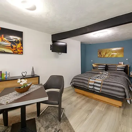 Fachwerkperle Am Historischen Marktplatz * Bernkastel-Kues