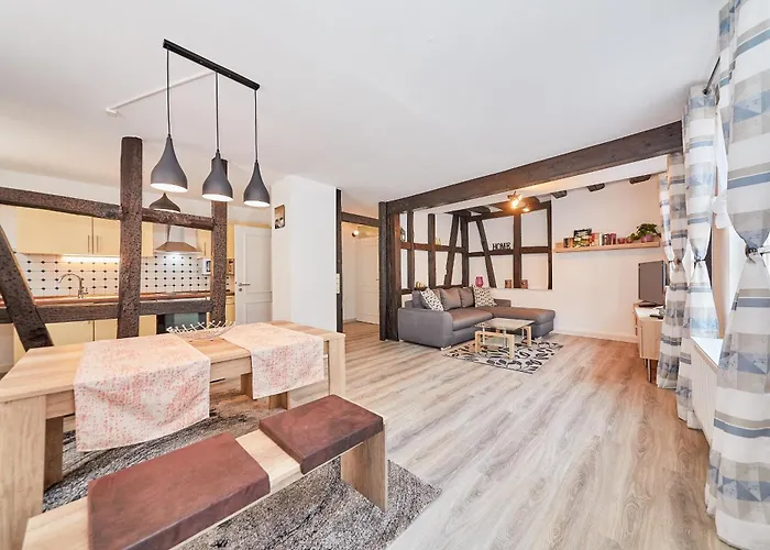 Fachwerkperle Am Historischen Marktplatz * ベルンカステル・クース